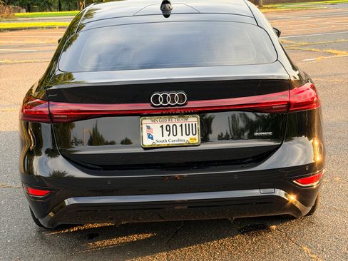 Used 2025 Audi A6 e-tron Premium Plus AWD/4WD image 17