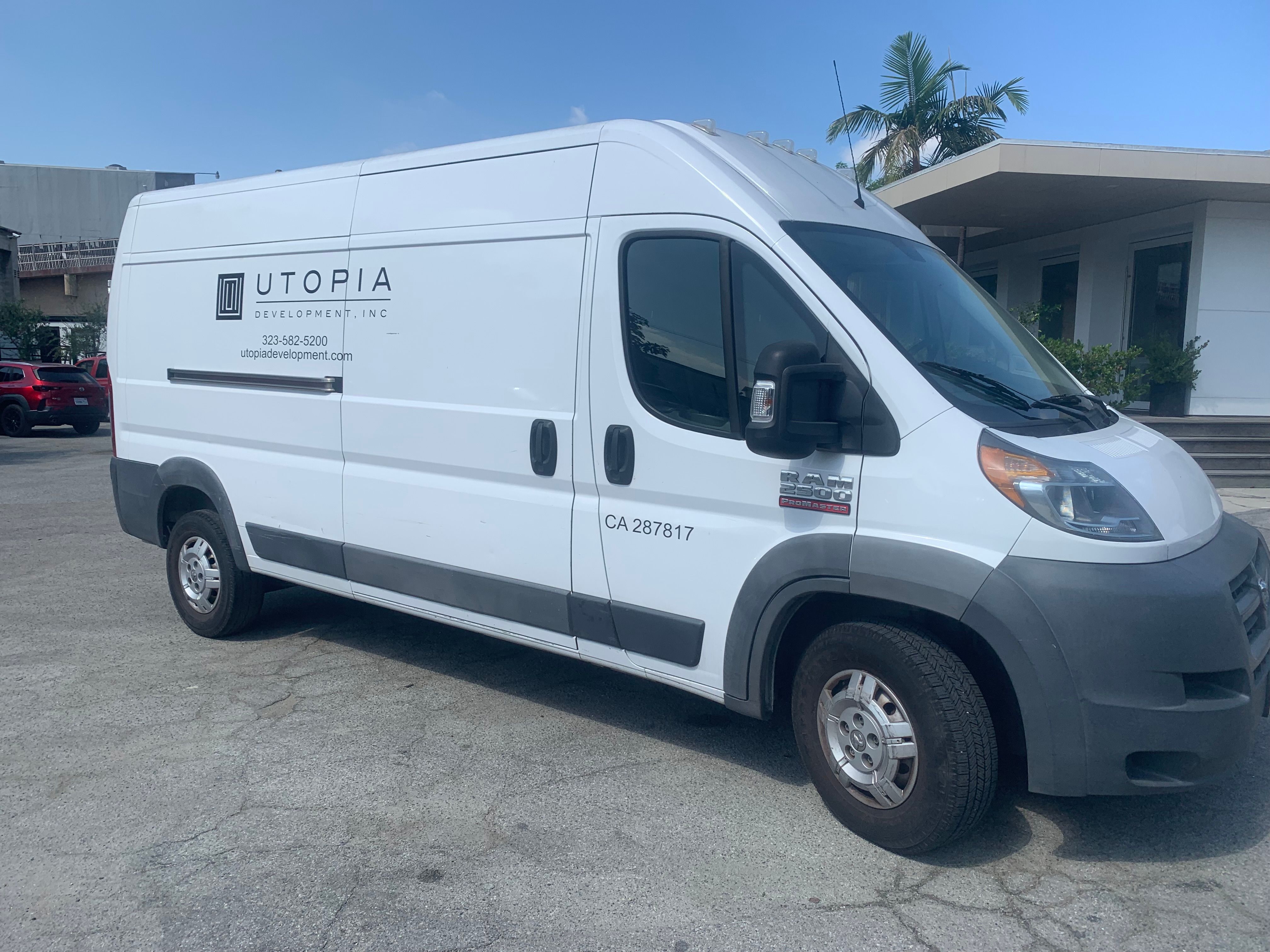 Used 2017 RAM ProMaster 2500 w/ Interior Convenience Group FWD image 4