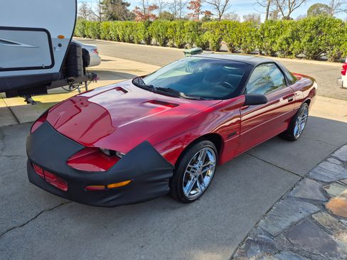 Used 1994 Chevrolet Camaro Z28 image 2