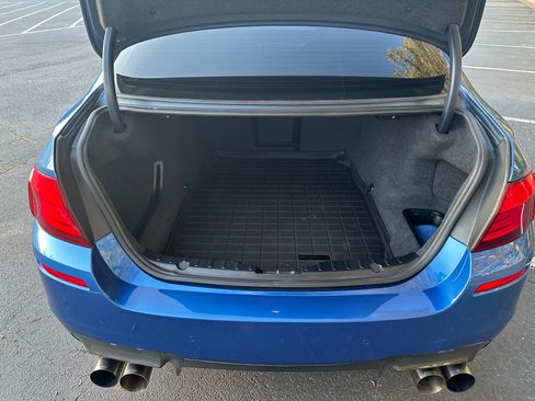 Used 2013 BMW M5 image 23