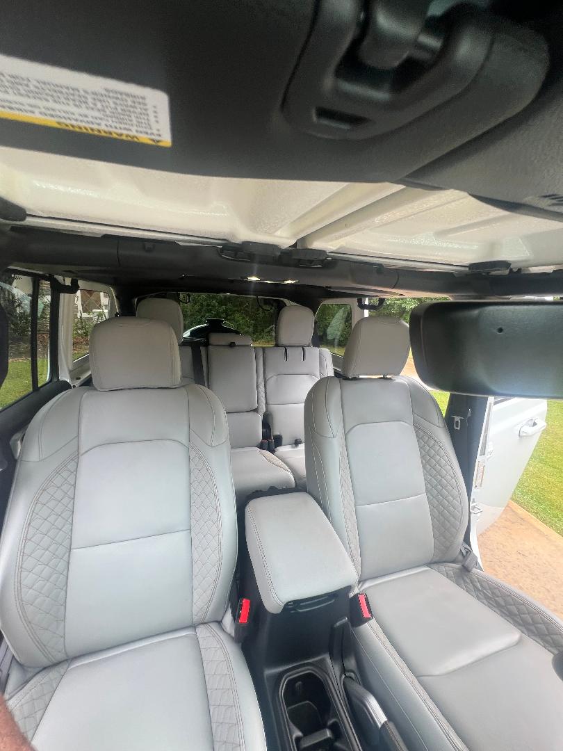 Used 2021 Jeep Wrangler Unlimited Sahara AWD/4WD image 15