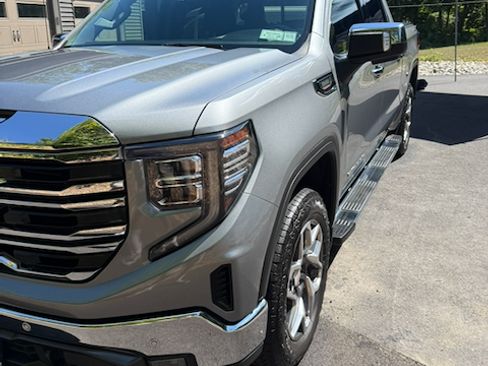 Used 2023 GMC Sierra 1500 SLT w/ SLT Premium Plus Package image 1