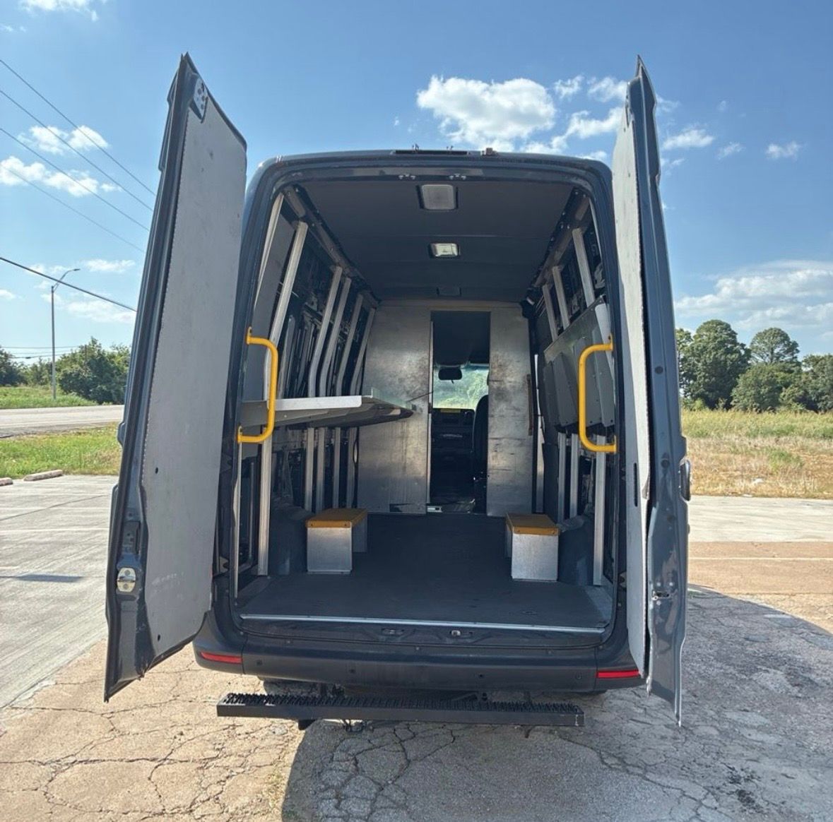 Used 2019 Mercedes-Benz Sprinter 170 image 9