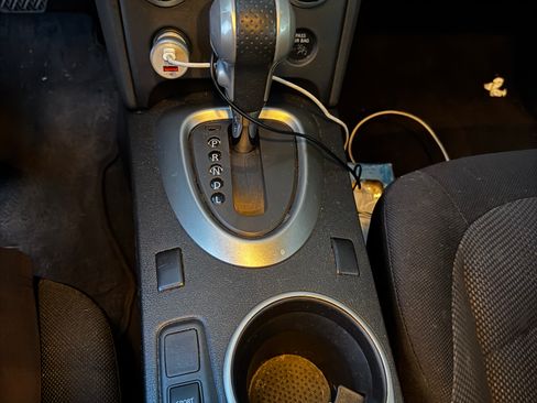 Used 2012 Nissan Rogue S AWD/4WD image 8