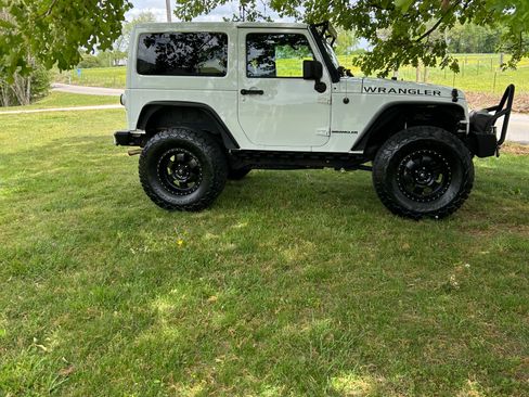 Used 2013 Jeep Wrangler Sahara w/ Trailer Tow Group image 5