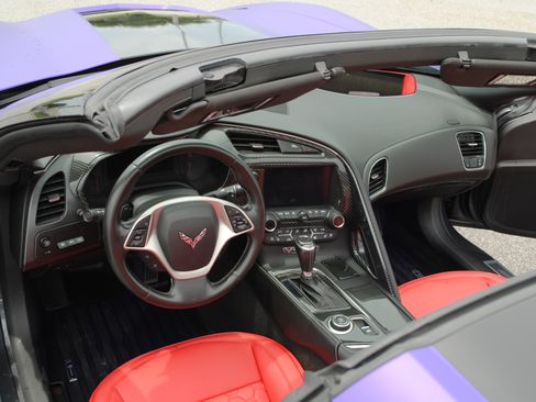 Used 2014 Chevrolet Corvette Stingray Coupe w/ 2LT Preferred Equipment Group image 10