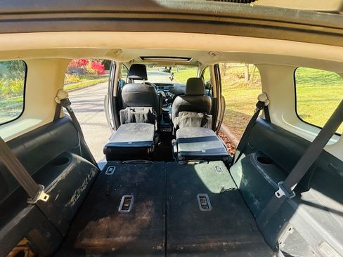 Used 2013 MAZDA MAZDA5 Grand Touring image 12