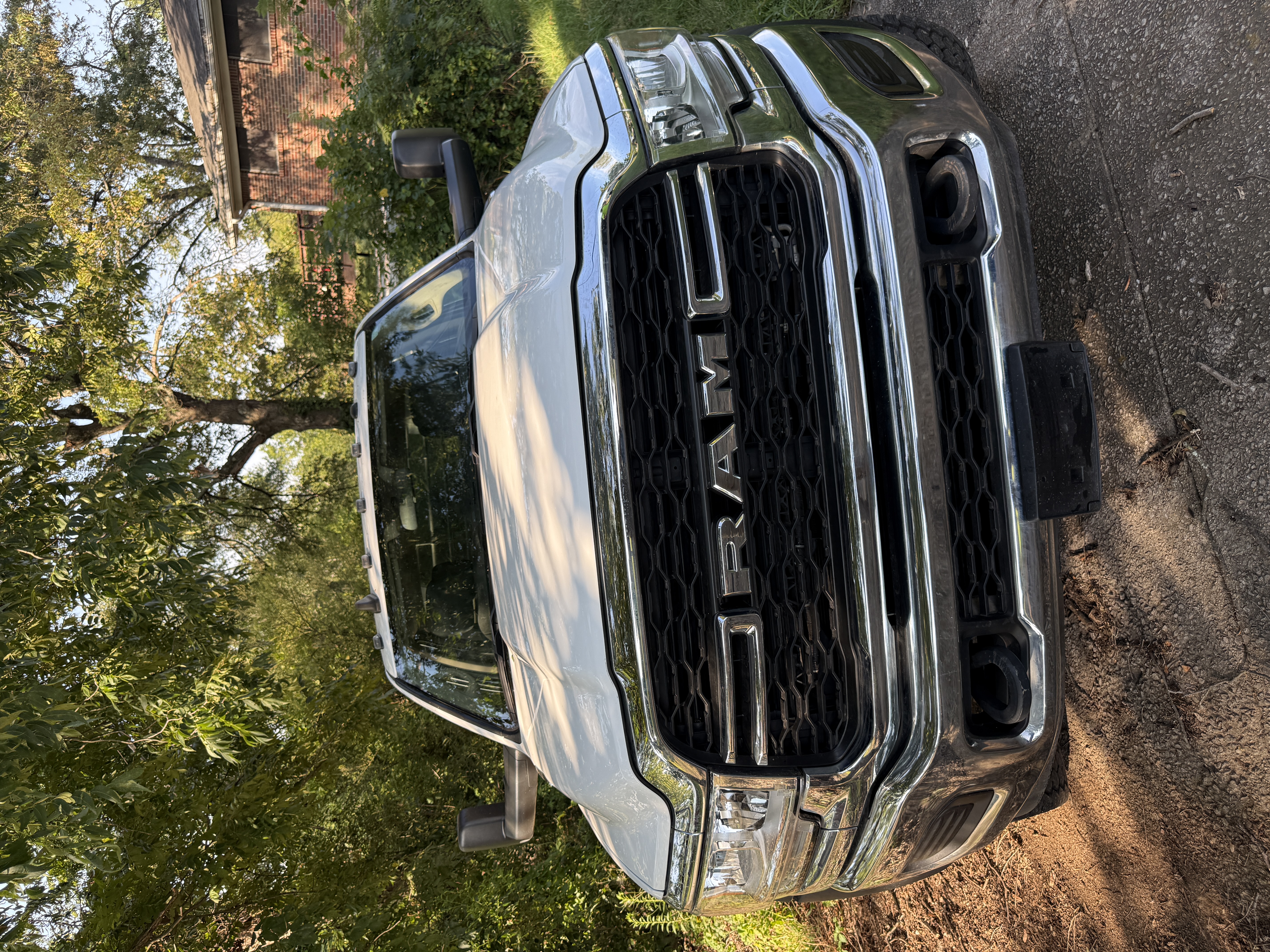 Used 2020 RAM 5500 Tradesman w/ Chrome Appearance Group AWD/4WD image 1