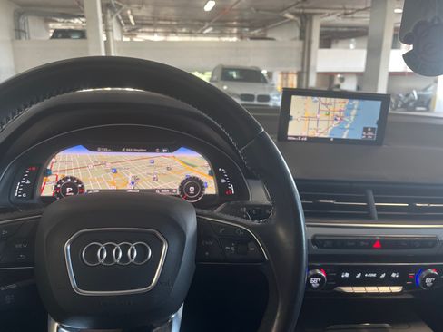 Used 2019 Audi Q7 2.0T Premium Plus w/ Premium Plus Package image 11