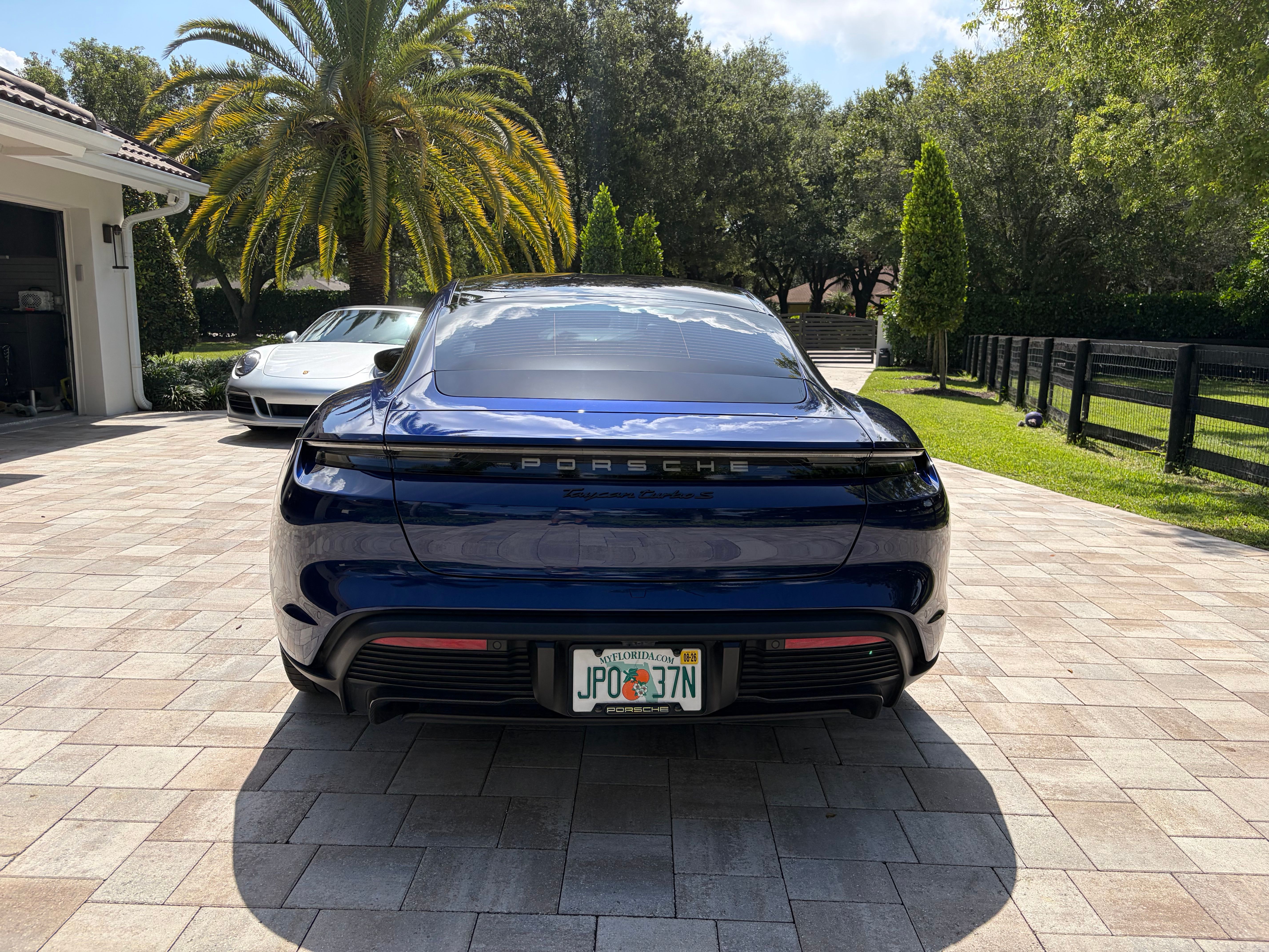 Used 2020 Porsche Taycan Turbo S AWD/4WD image 5
