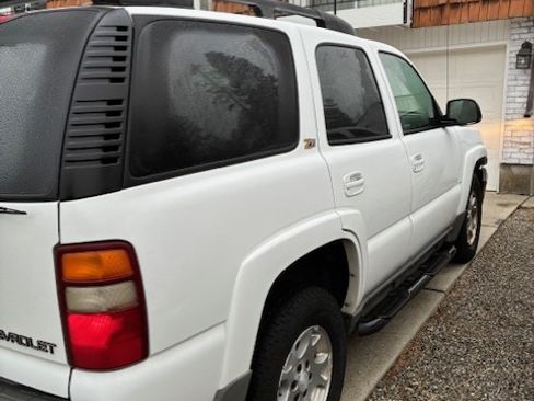 Used 2003 Chevrolet Tahoe LT image 8
