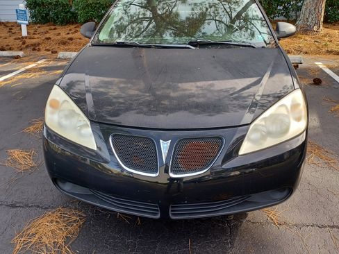 Used 2006 Pontiac G6 Sedan image 2
