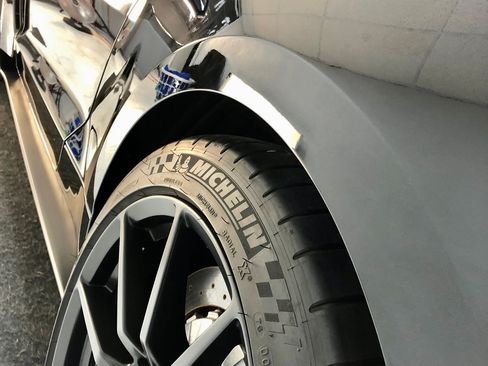 Used 2018 Ford Mustang Shelby GT350 w/ Convenience Package image 10