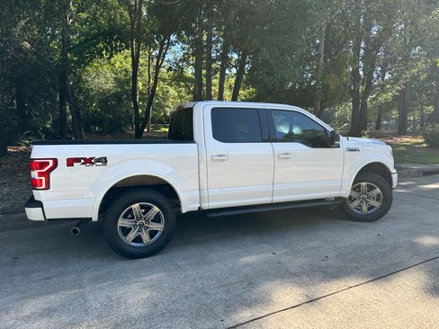 Used 2018 Ford F150 XLT w/ Equipment Group 302A Luxury image 2