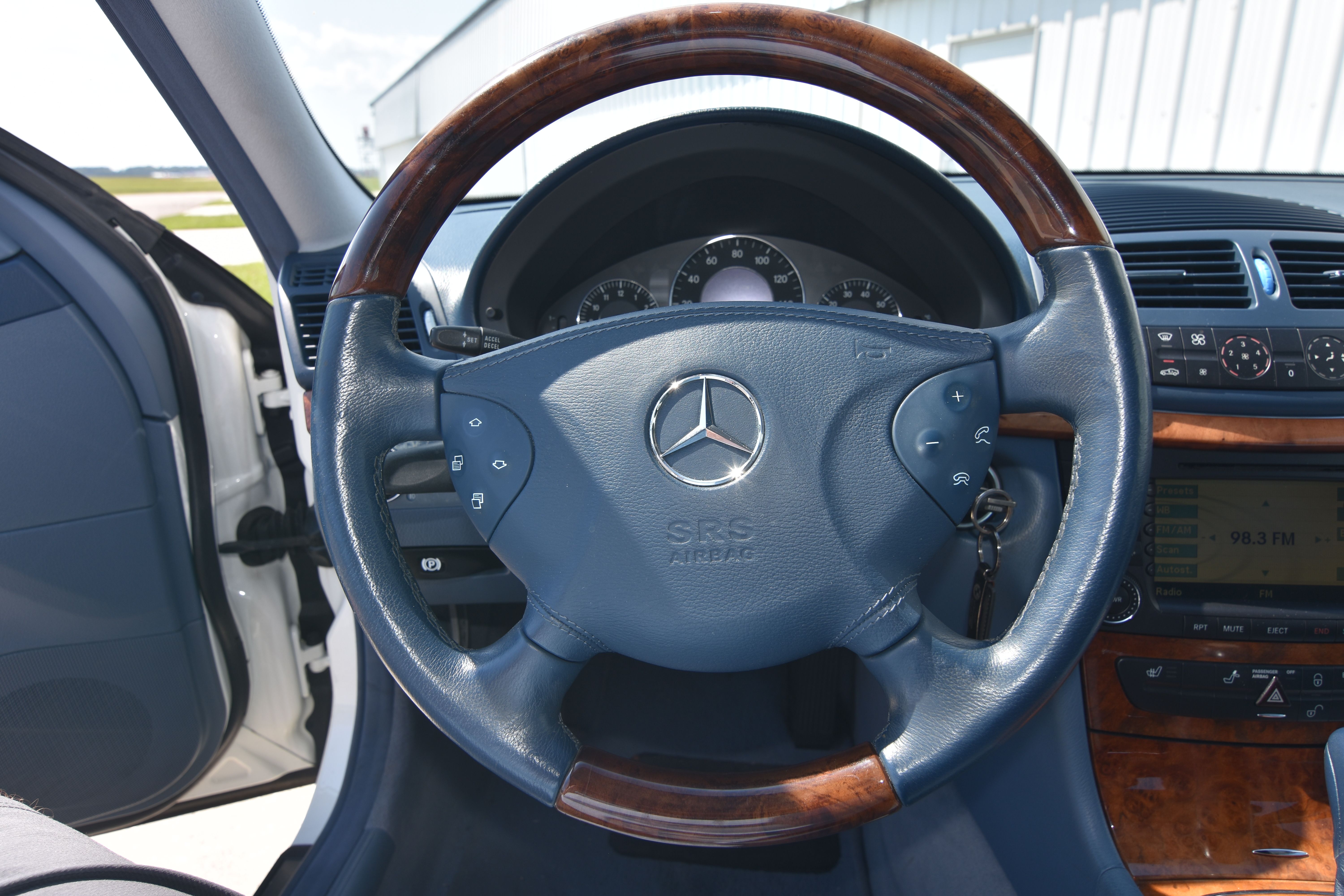 Used 2004 Mercedes-Benz E 320 Sedan image 11