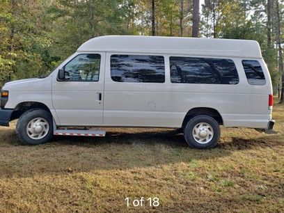 Used 2013 Ford E-350 and Econoline 350 Extended Super Duty w/ PWR Group