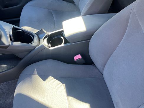 Used 2010 Toyota Prius Five image 13