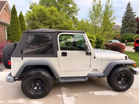 Used 2003 Jeep Wrangler SE AWD/4WD image 1