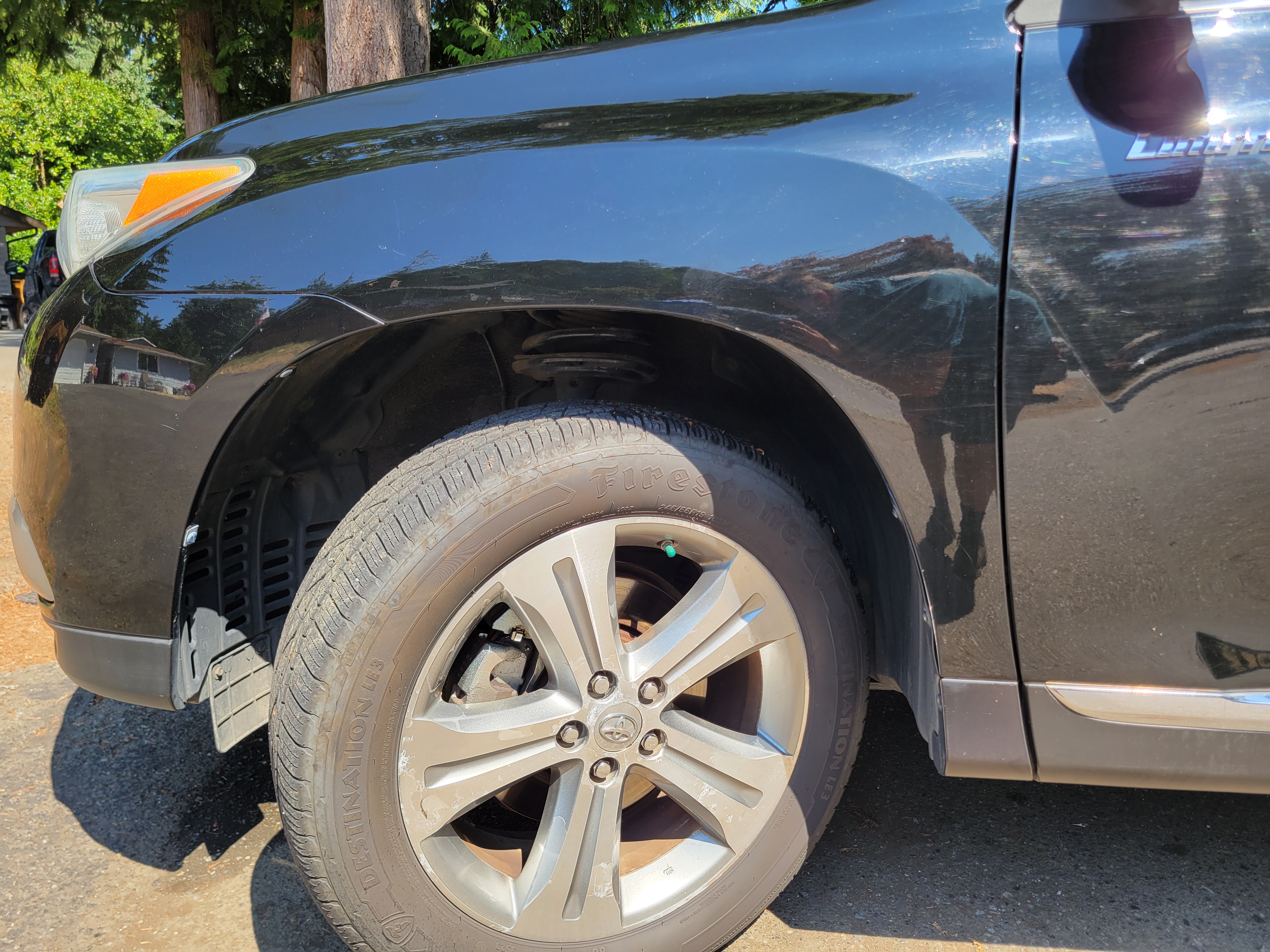 Used 2011 Toyota Highlander Limited w/ Tow Pkg AWD/4WD image 13