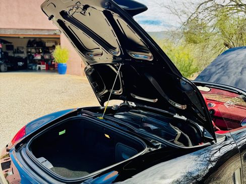 Used 2011 Porsche Boxster Spyder image 12