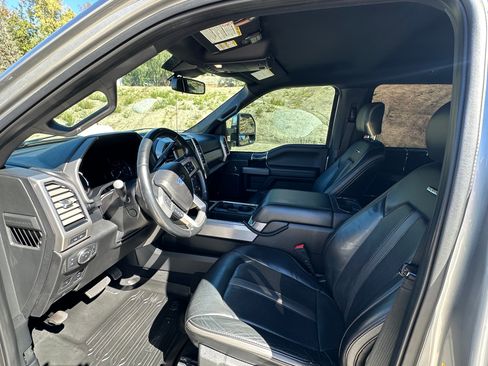Used 2020 Ford F250 Platinum image 10