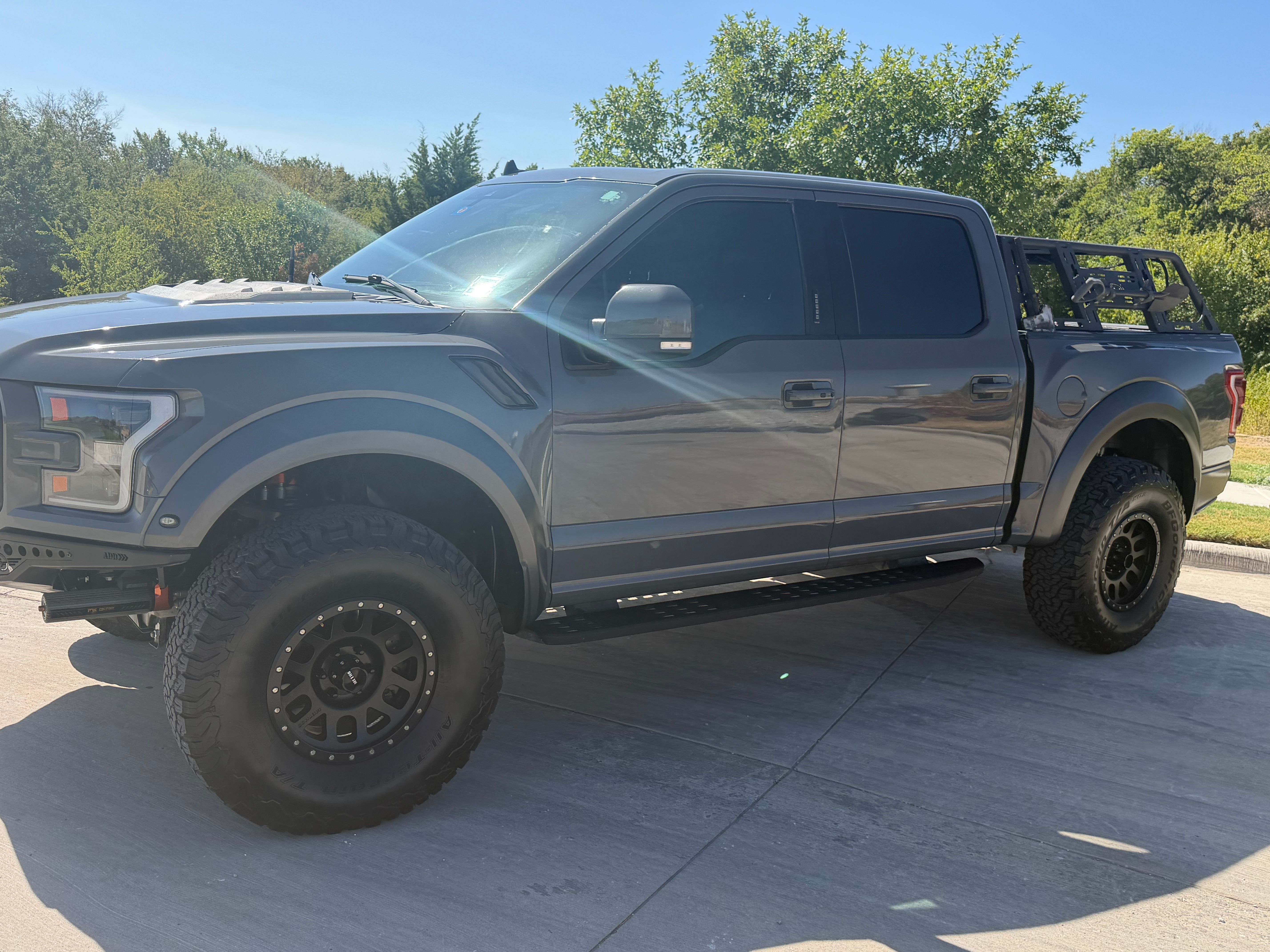 Used 2020 Ford F150 Raptor w/ Equipment Group 802A Luxury AWD/4WD image 9