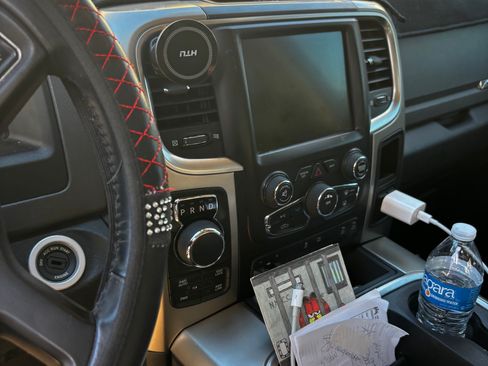 Used 2016 RAM 1500 Big Horn image 10