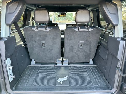 Used 2023 Ford Bronco Outer Banks w/ Sasquatch Package image 28