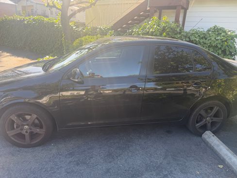 Used 2009 Volkswagen Jetta S image 10