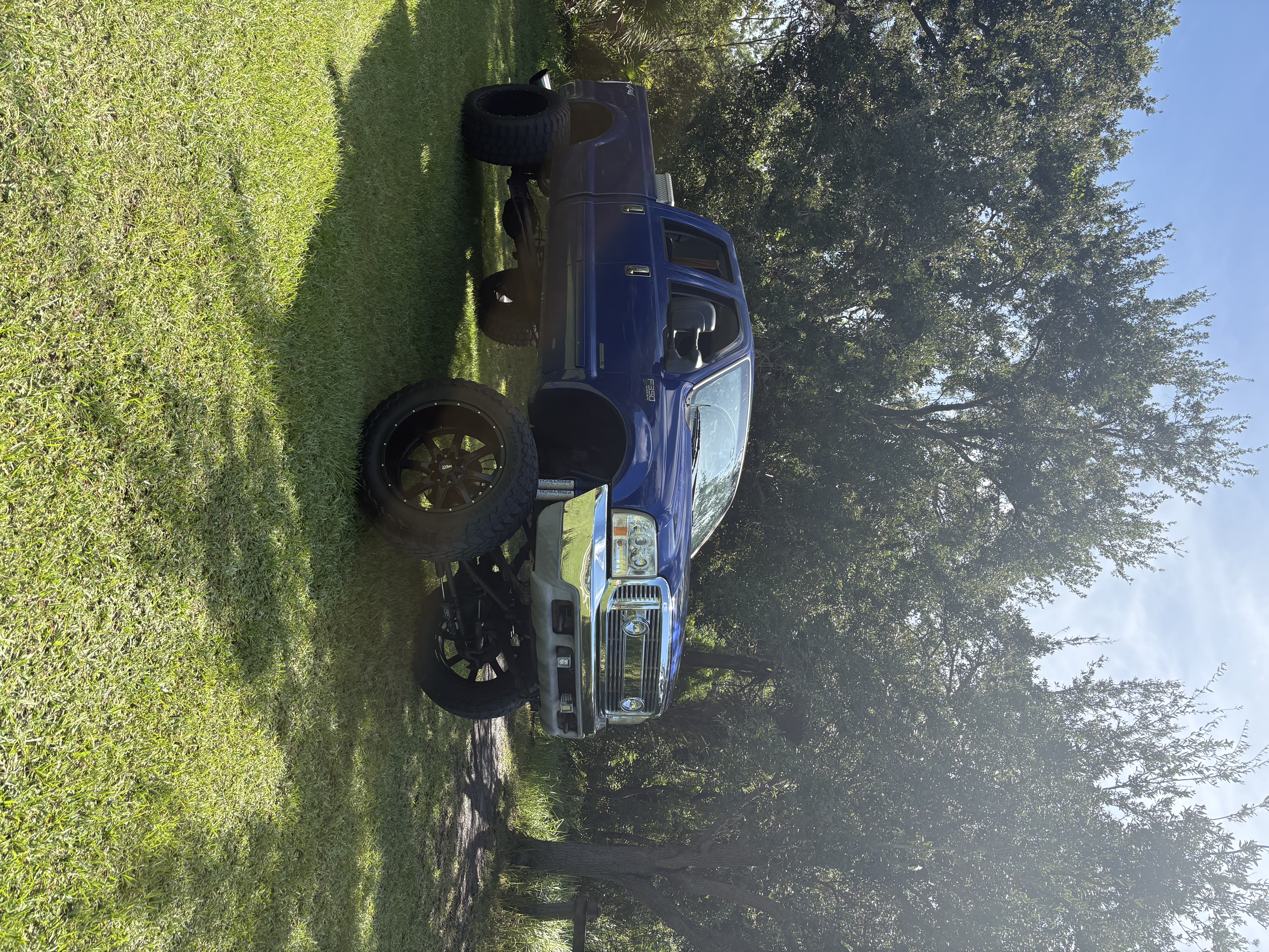 Used 2003 Ford F350 XLT AWD/4WD image 1