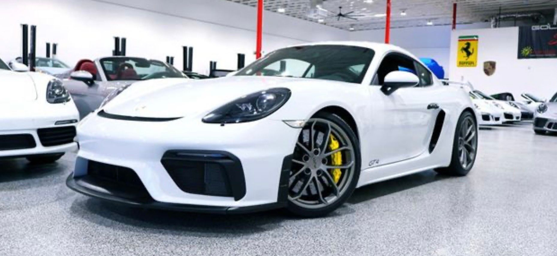 Used 2023 Porsche 718 Cayman GT4 RWD image 4