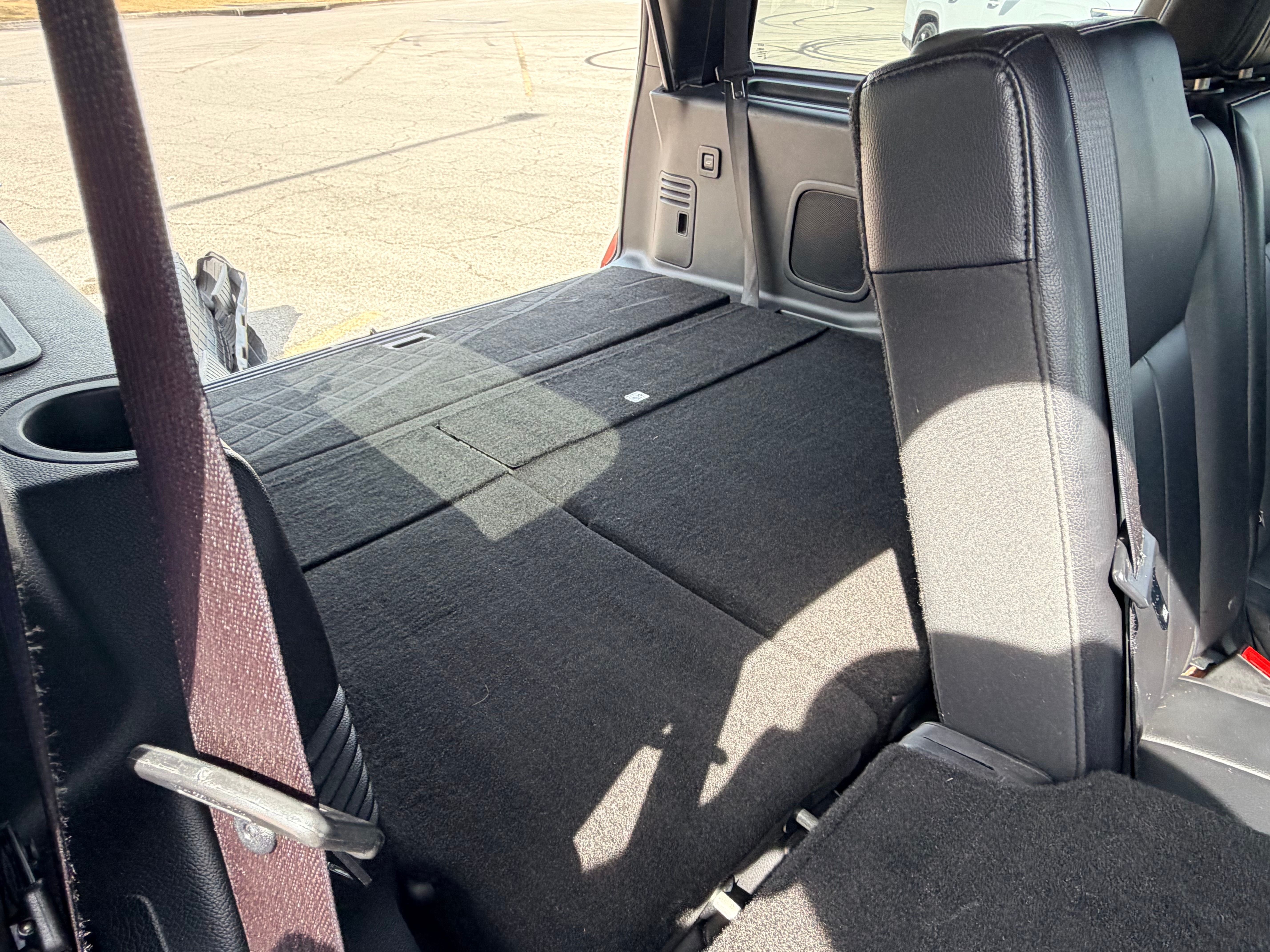 Used 2016 Ford Expedition Limited RWD image 17