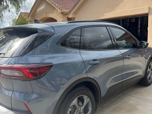 Used 2025 Ford Escape ST-Line image 8