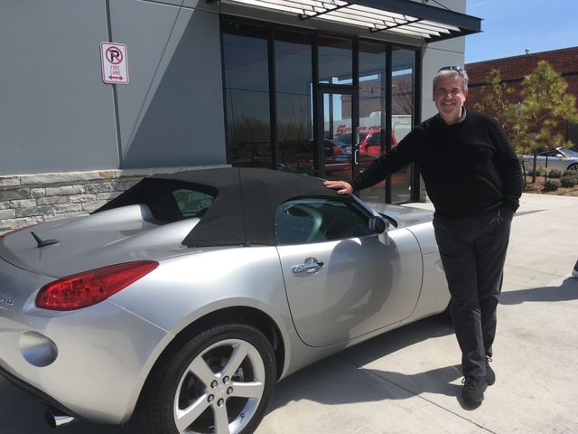 Used 2008 Pontiac Solstice Convertible w/ Preferred Package RWD image 1