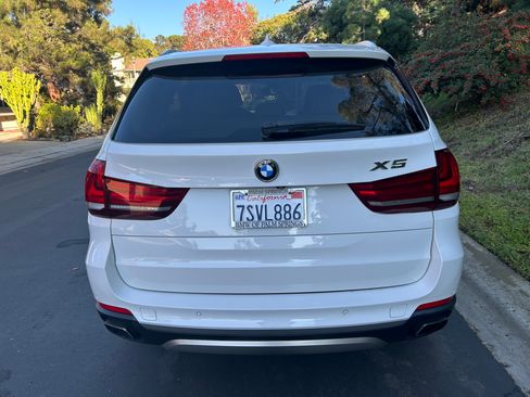 Used 2015 BMW X5 xDrive50i image 10