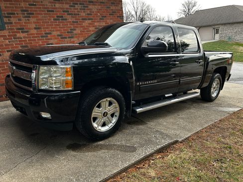 Used 2009 Chevrolet Silverado 1500 LTZ w/ Safety Package image 1