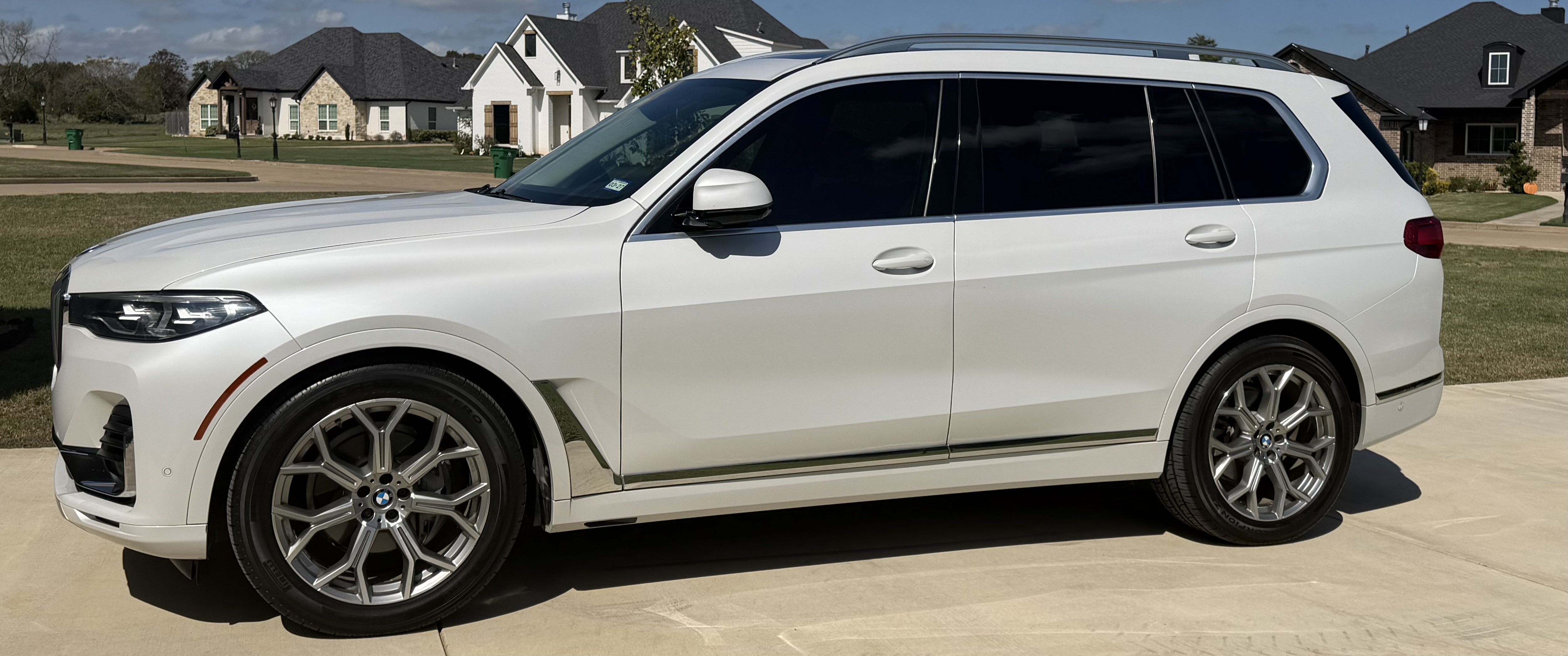 Used 2019 BMW X7 xDrive40i w/ Premium Package AWD/4WD image 1
