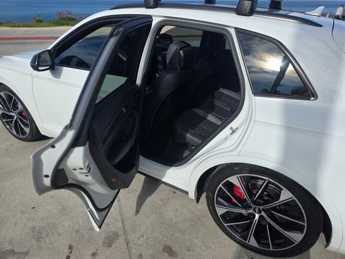 Used 2021 Audi SQ5 Premium Plus w/ Premium Plus Package image 14