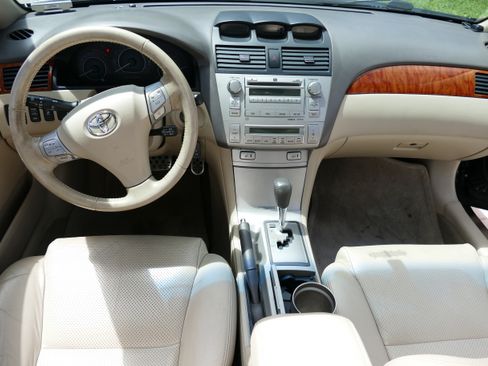 Used 2008 Toyota Solara SLE image 24