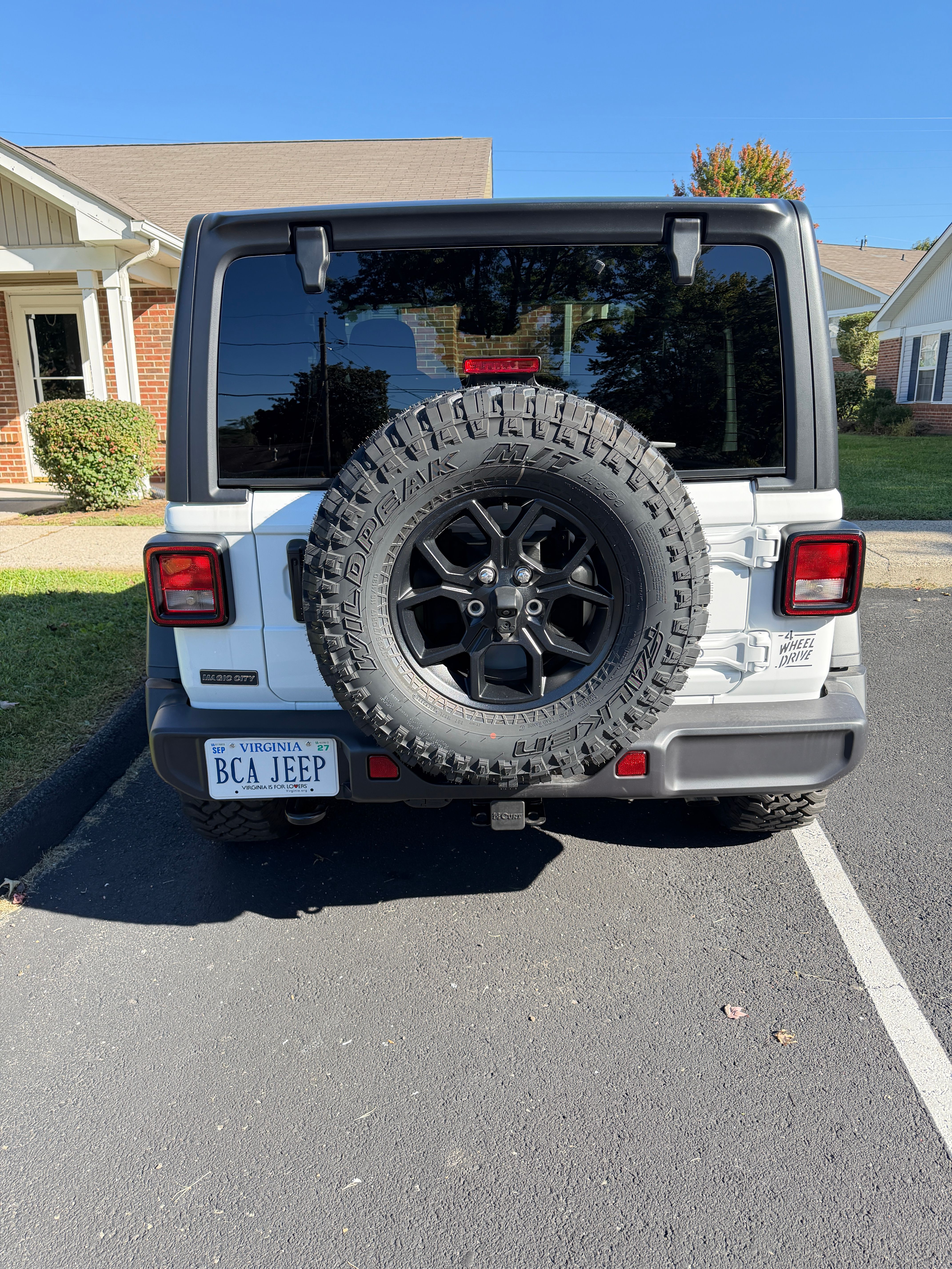Used 2026 Jeep Wrangler Sport AWD/4WD image 4