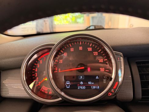 Used 2018 MINI Cooper 2-Door Hardtop FWD image 14