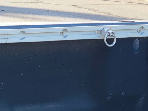 Used 2005 GMC Sierra 3500 SLE w/ Heavy-Duty Power Package image 21