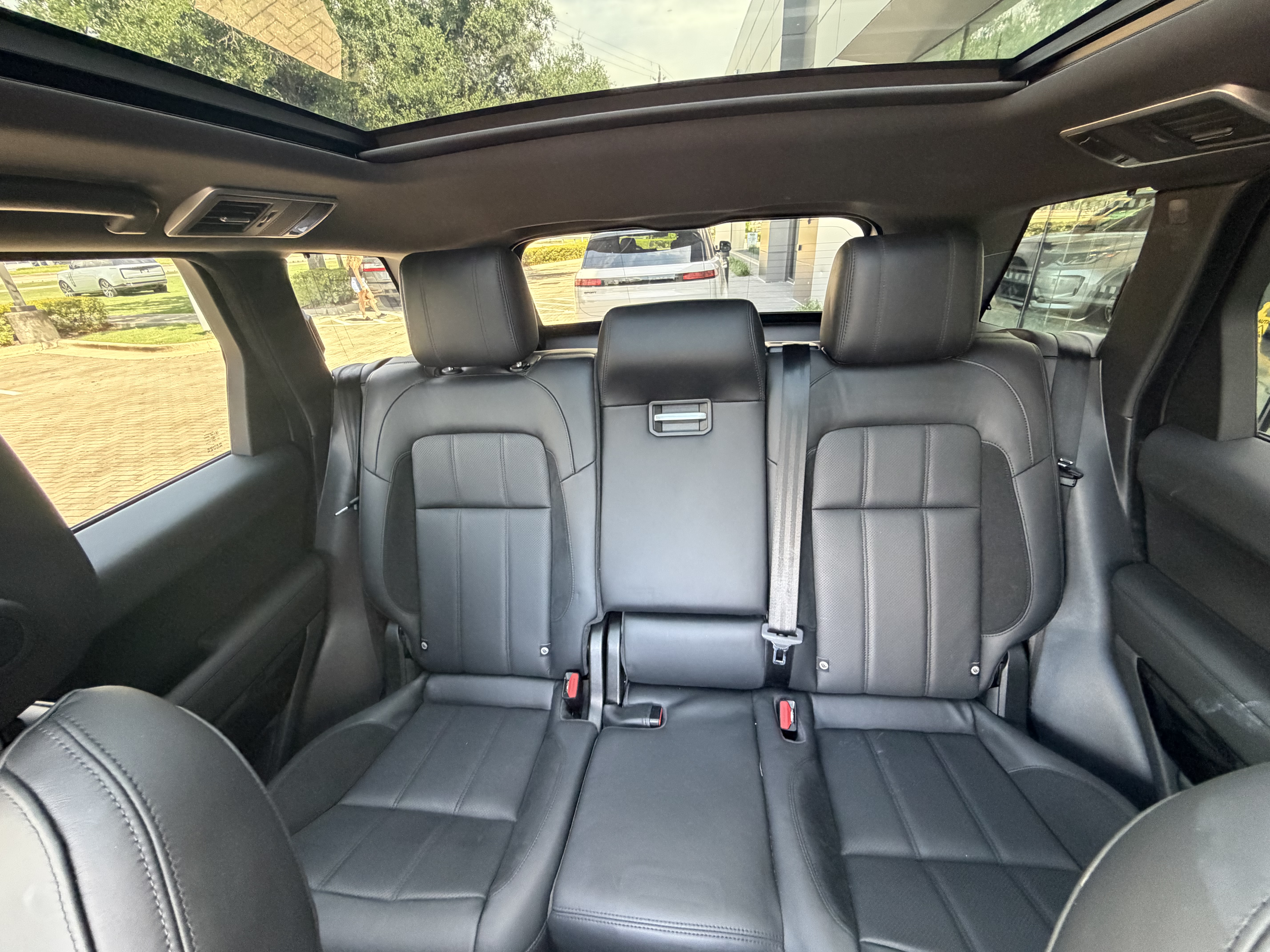 Used 2019 Land Rover Range Rover Sport HST AWD/4WD image 15