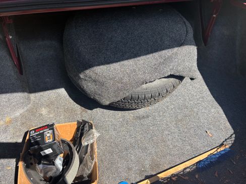 Used 1993 Buick Roadmaster Sedan RWD image 15