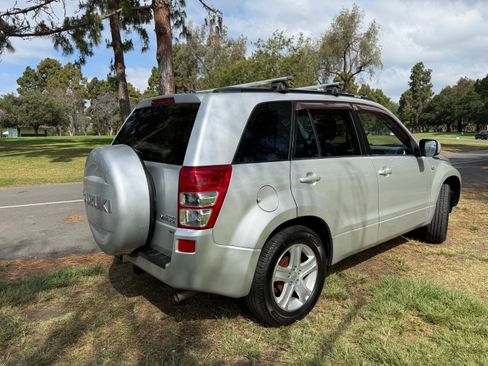 Used 2006 Suzuki Grand Vitara Luxury AWD/4WD image 6