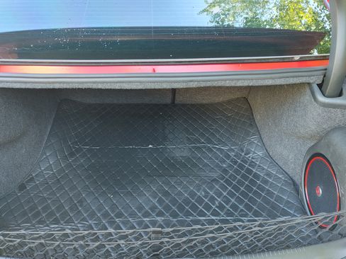 Used 2016 Chrysler 300 S image 8