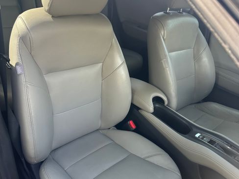 Used 2016 Honda HR-V EX image 20