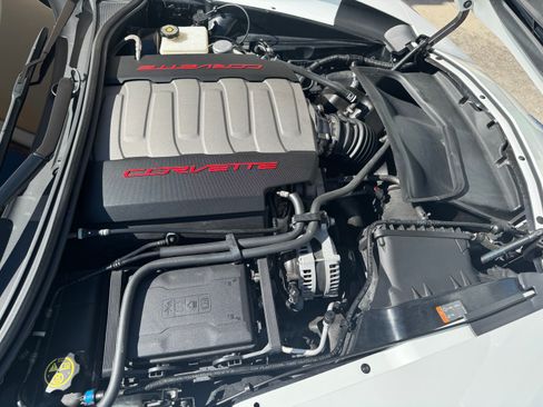 Used 2016 Chevrolet Corvette Stingray Coupe image 12