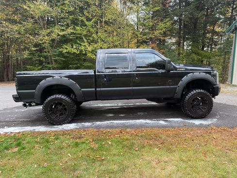 Used 2015 Ford F250 Platinum w/ FX4 Off-Road Package image 6