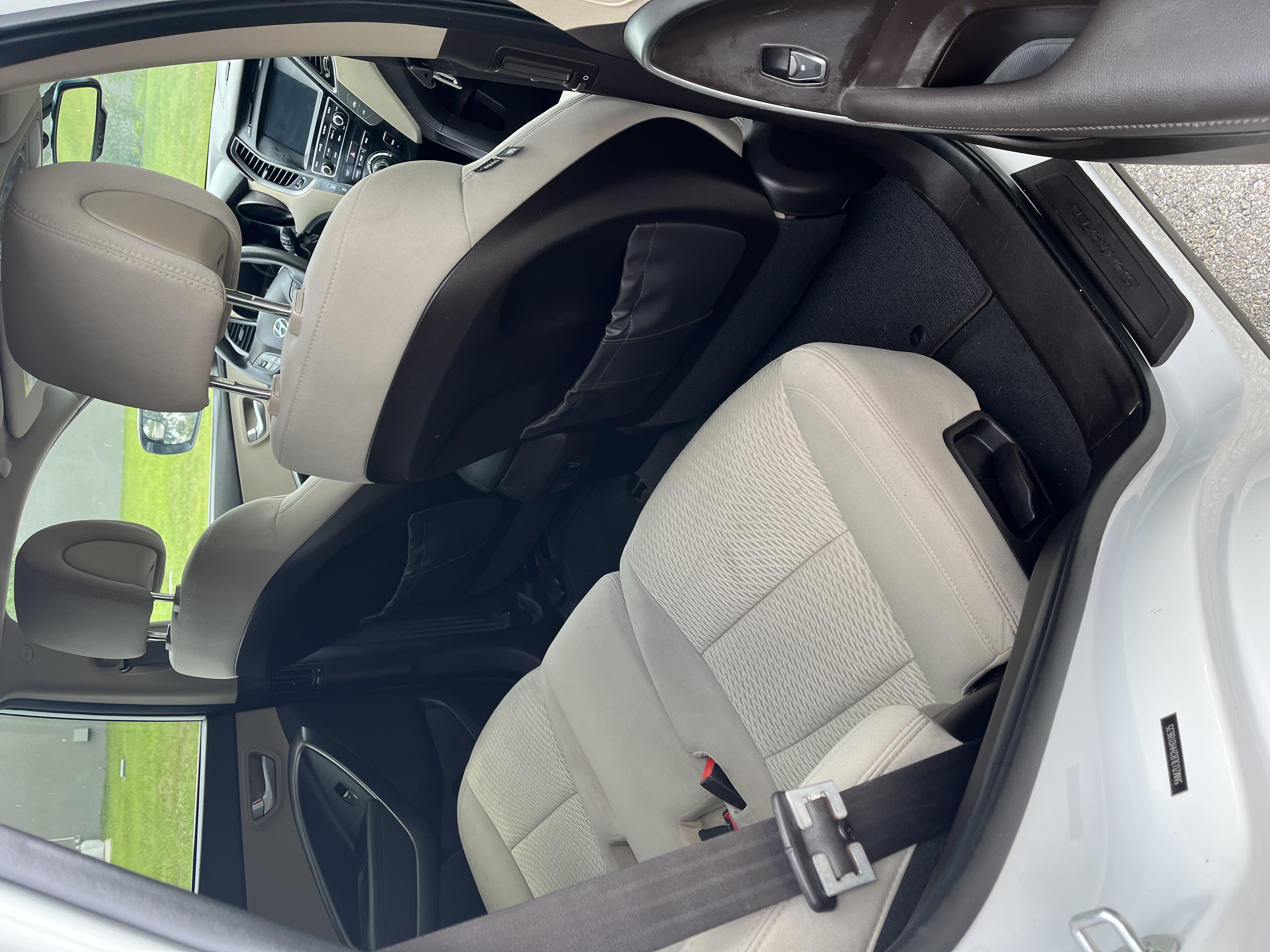 Used 2017 Hyundai Santa Fe Sport FWD image 9